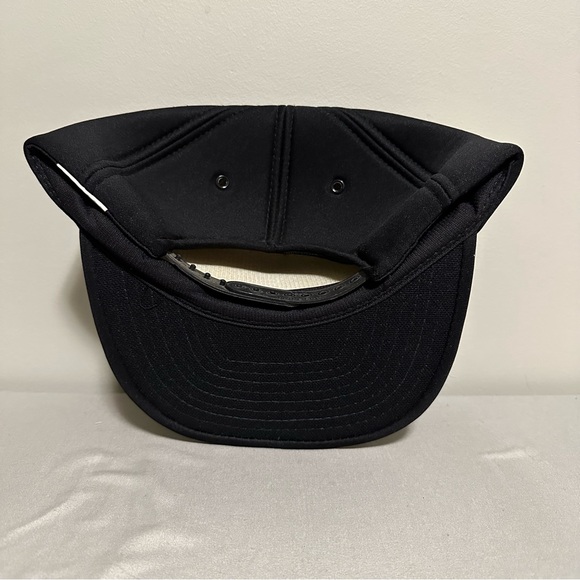 Vintage Weed Trucker Hat - Picture 2 of 2